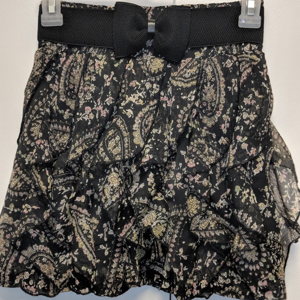 Floral black skater skirt with black belt.